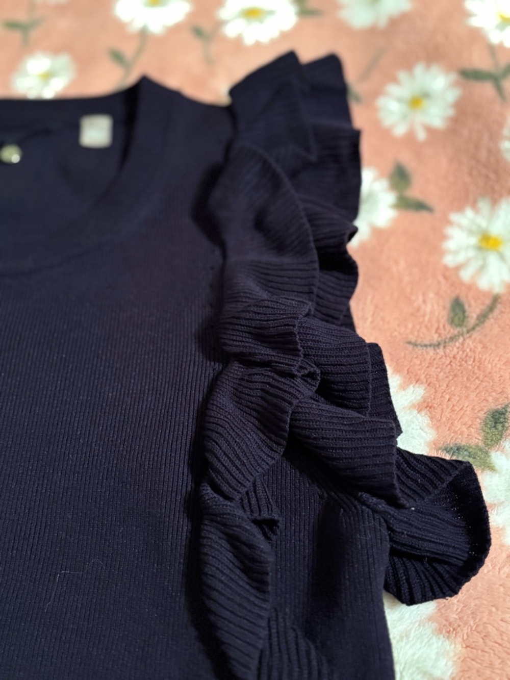 Anthropologie Navy Knitted & Knotted
Ruffle Sleeve Sweater Size S - Picture 14 of 14